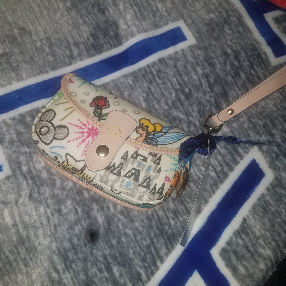 NWT-Dooney & Bourke Disney Design wristlet